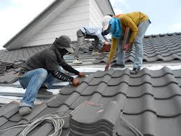 Best Roof Insulation Installation  in Wfield, IN